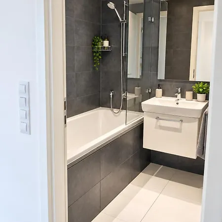 10-premium 2kk Atrium Living Novostavba Centrum * Kassa